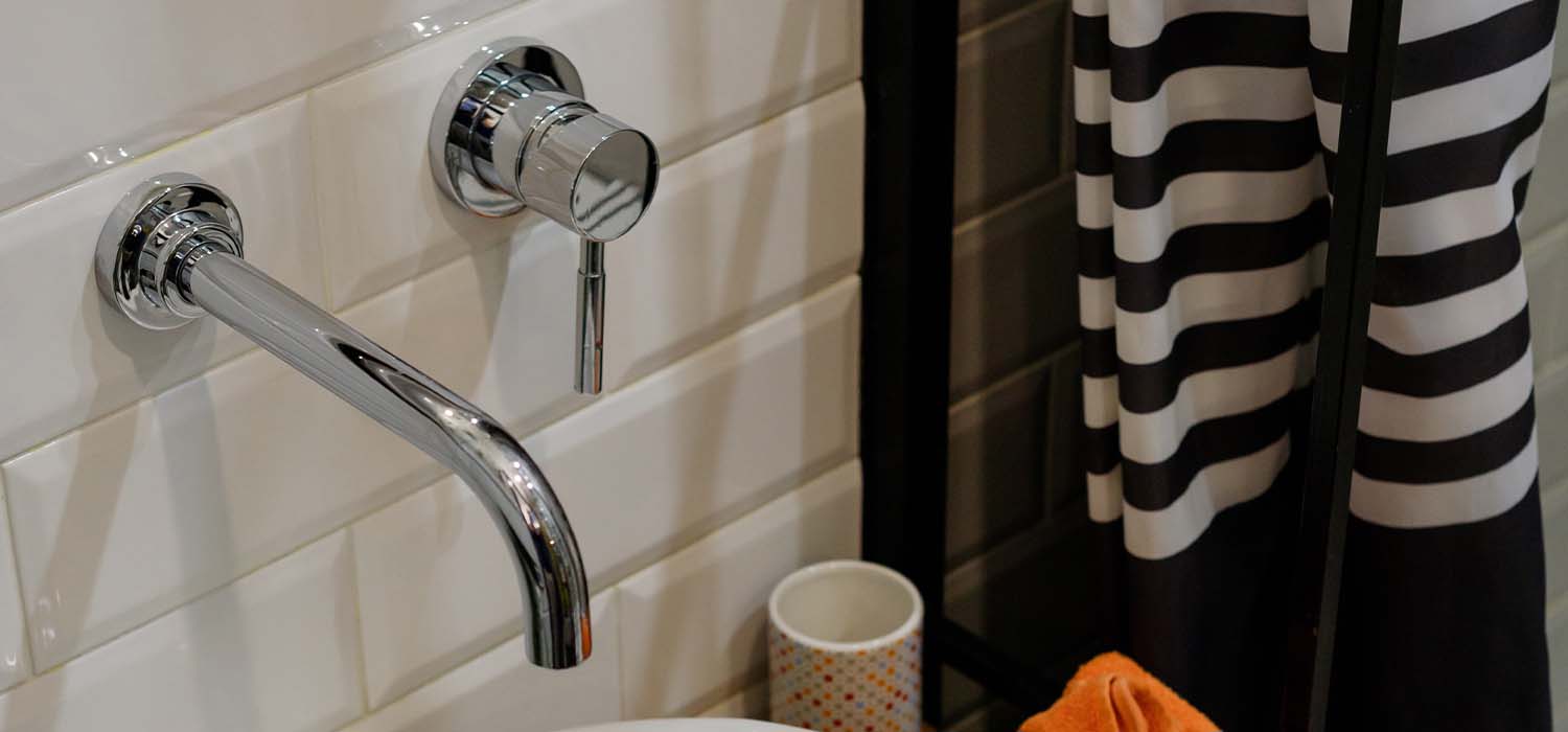 How to Fit a Wall Mounted Bathroom Tap: A Comprehensive Guide