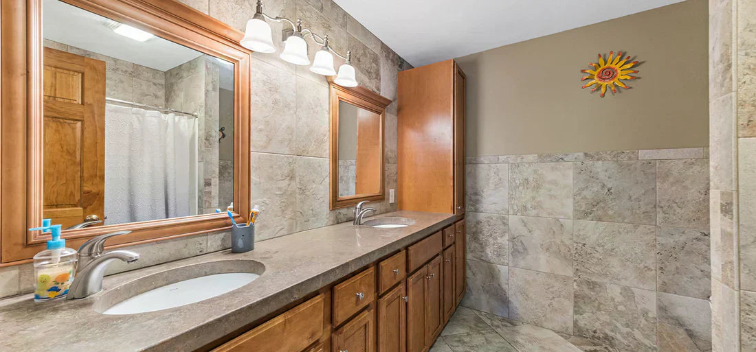 Solutions for Filling the Space Between Your Bathroom Cabinet and Wall