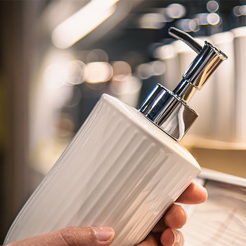 The Ultimate Soap Dispenser Buyer's Guide: Finding the Perfect Fit