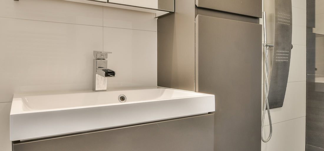 Top Tips for Adding Cabinets to Your Bathroom
