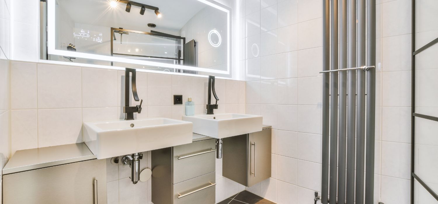 How to Dress and Hang a Vertical Designer Radiator: A Step-by-Step Guide