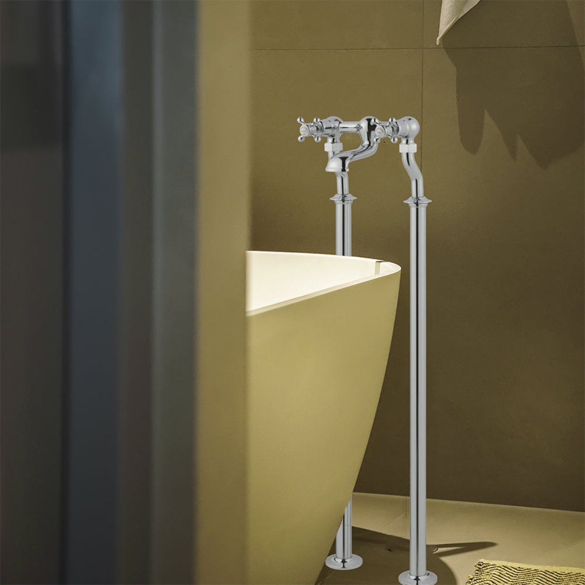 Freestanding Bath Filler Tap with Dual Crosshead Handles Main image