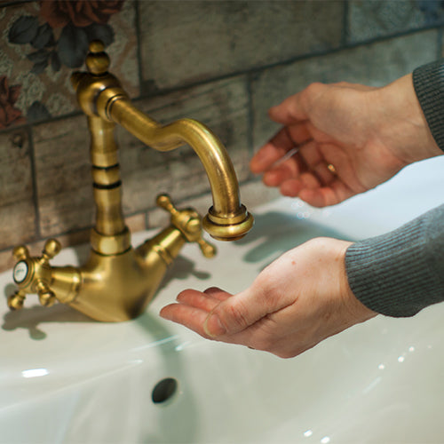 Copper or Brass Fixtures: Making the Right Choice for Your Bathroom