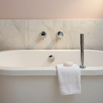 Chrome Extractable Shower Handle with Hose Secondary image