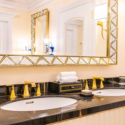 Get the Trend: Gold Bathroom Accessories