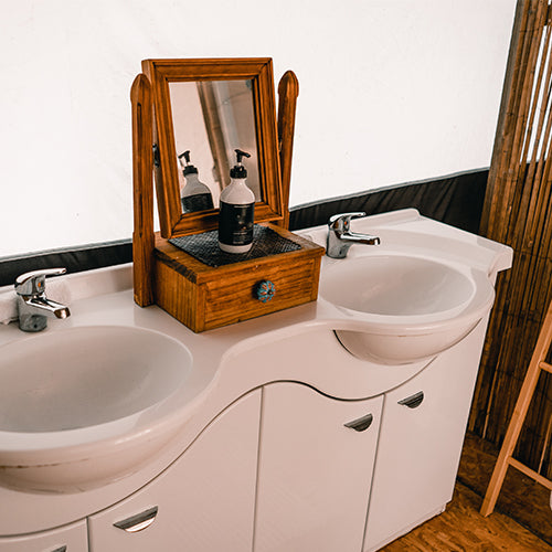 Perfect Placement: How Your Vanity Unit Basin Should Sit