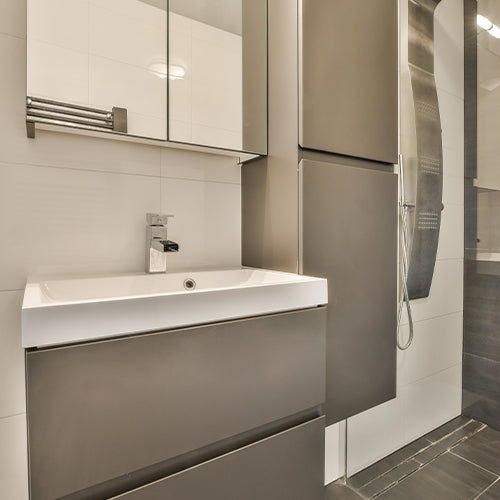 Top Tips for Adding Cabinets to Your Bathroom