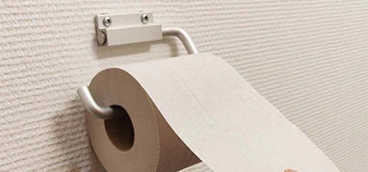 The history of the paper roll  holder 