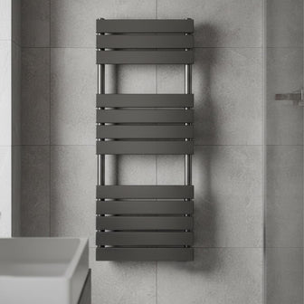 black dual fuel radiator with flat bars Main image