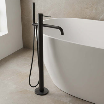 black freestanding bath tap Main image