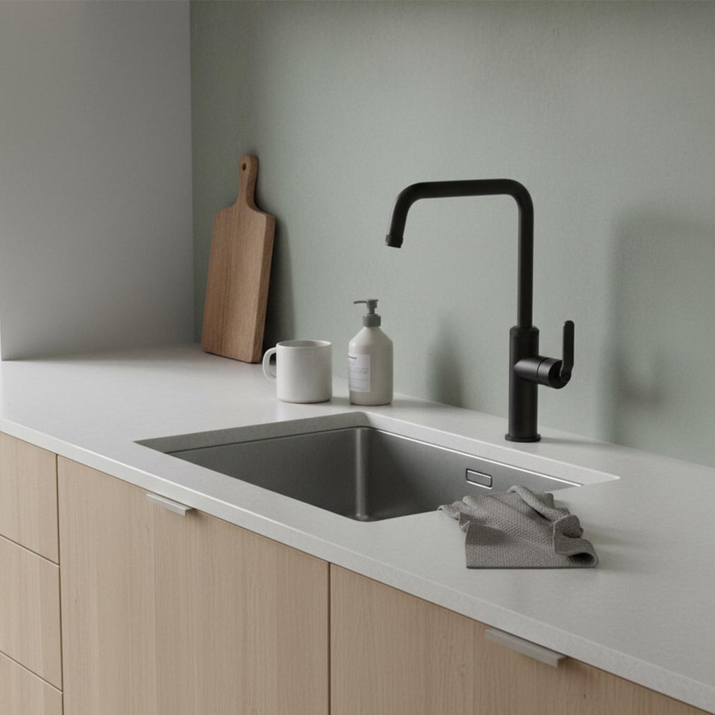 black single lever kitchen tap