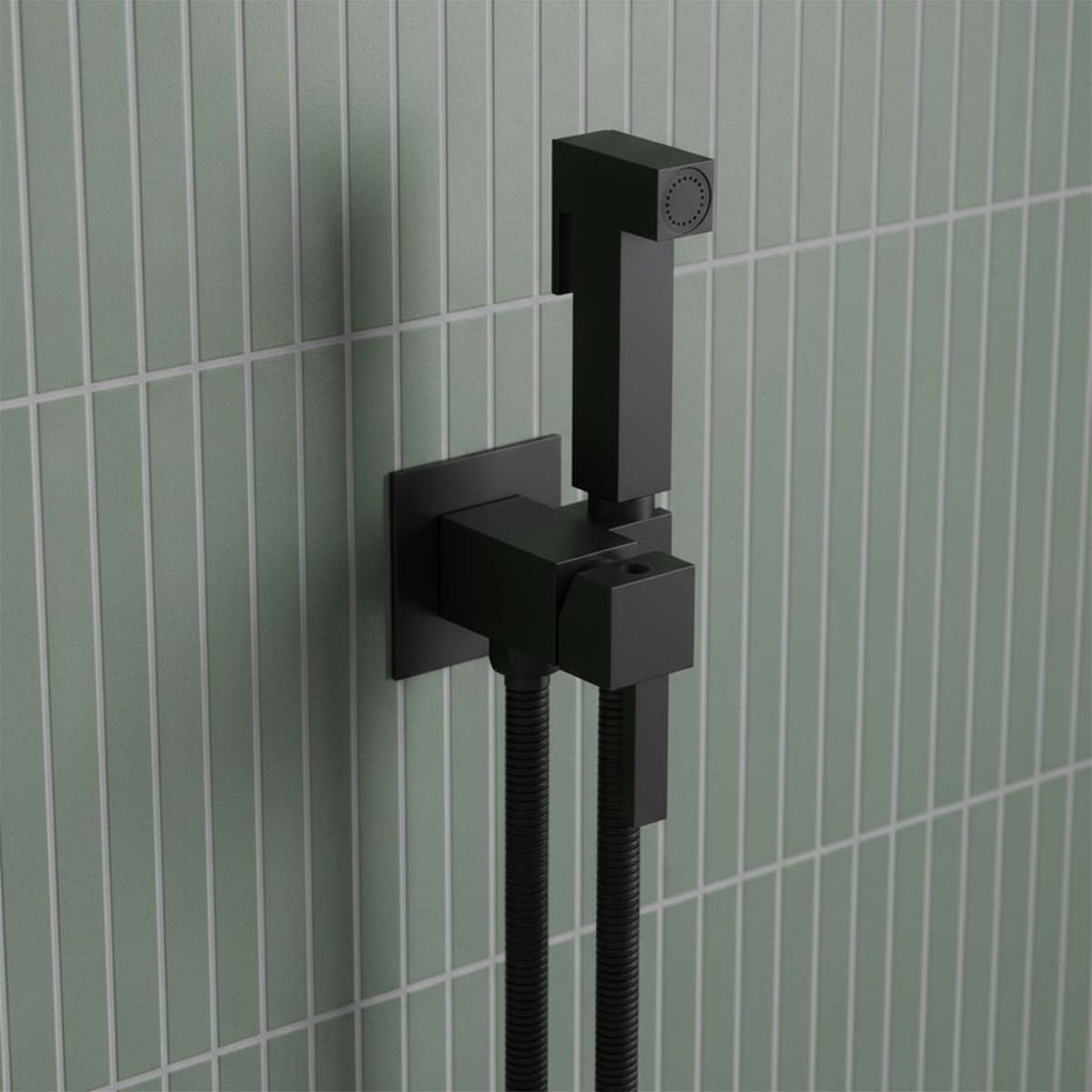square black douche kit