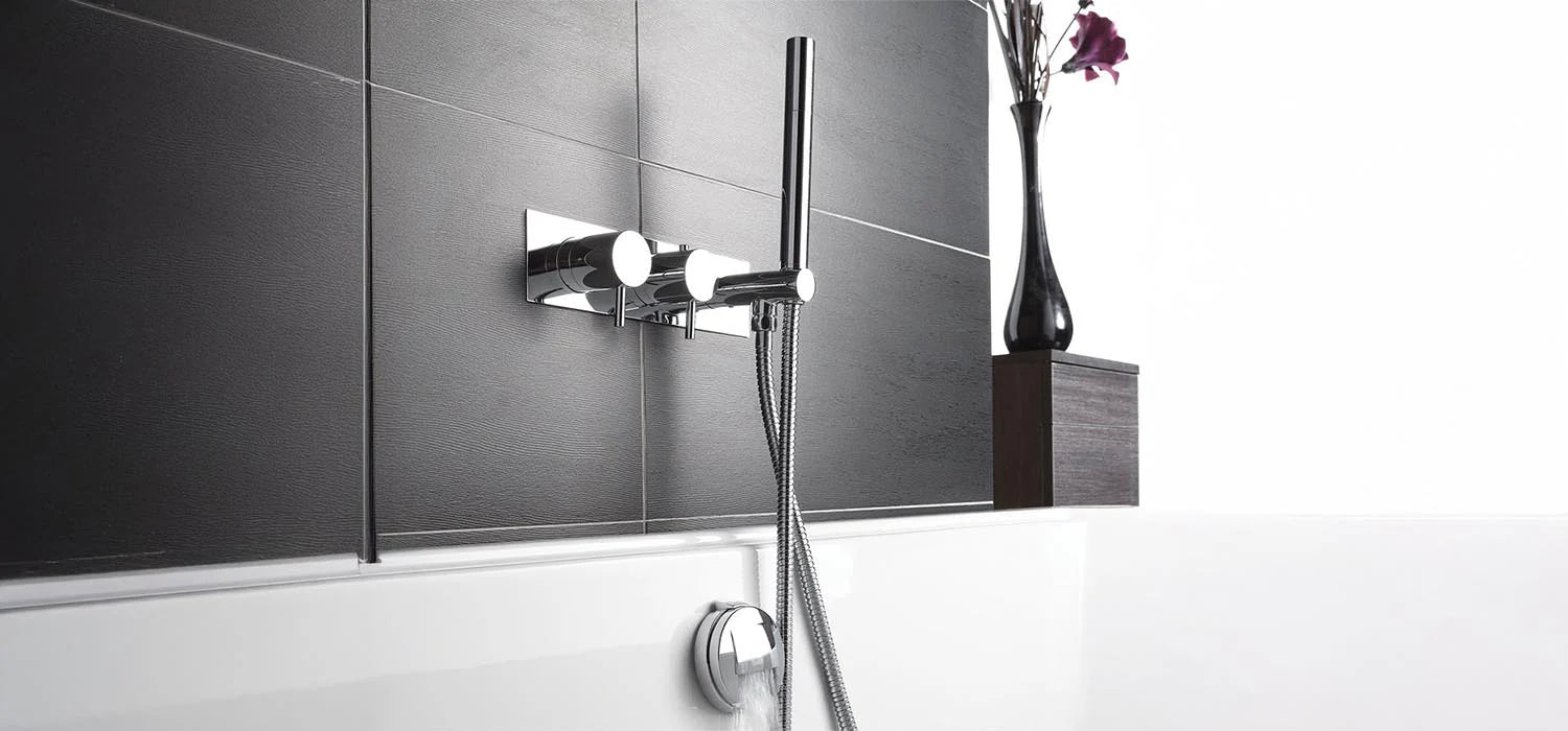 two outlet thermostatic shower valve 