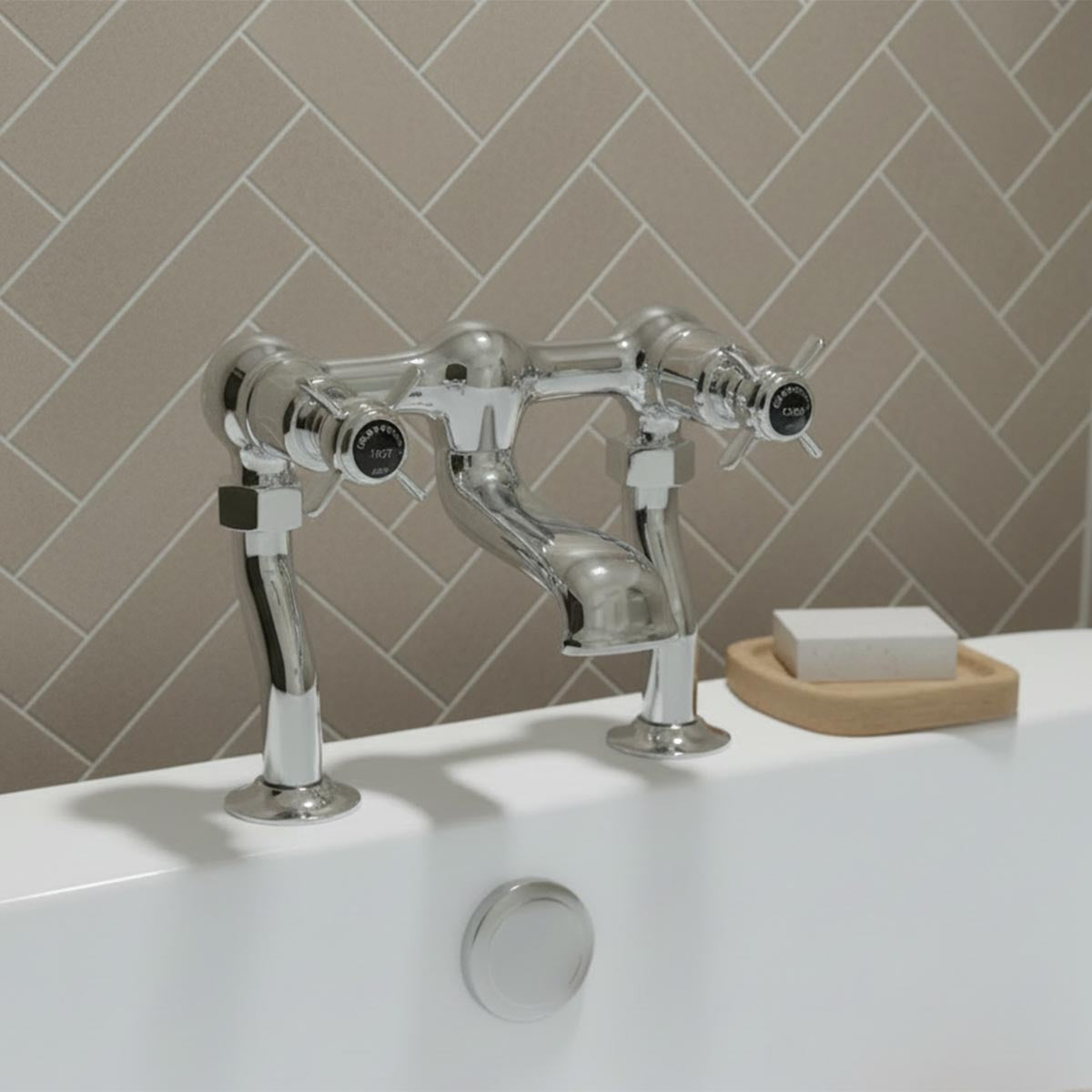 traditional deck mounted bath tap with crosshead handles - chrome