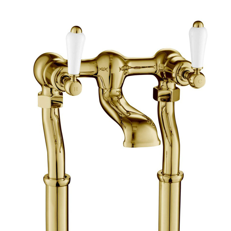 Lever Free-Standing bath filler, MP 0.5. Constructed from Sturdy Brass, the Bath Filler 
