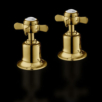 Elegant Gold Panel Bath Valves - Luxurious and Stylish Design Secondary image