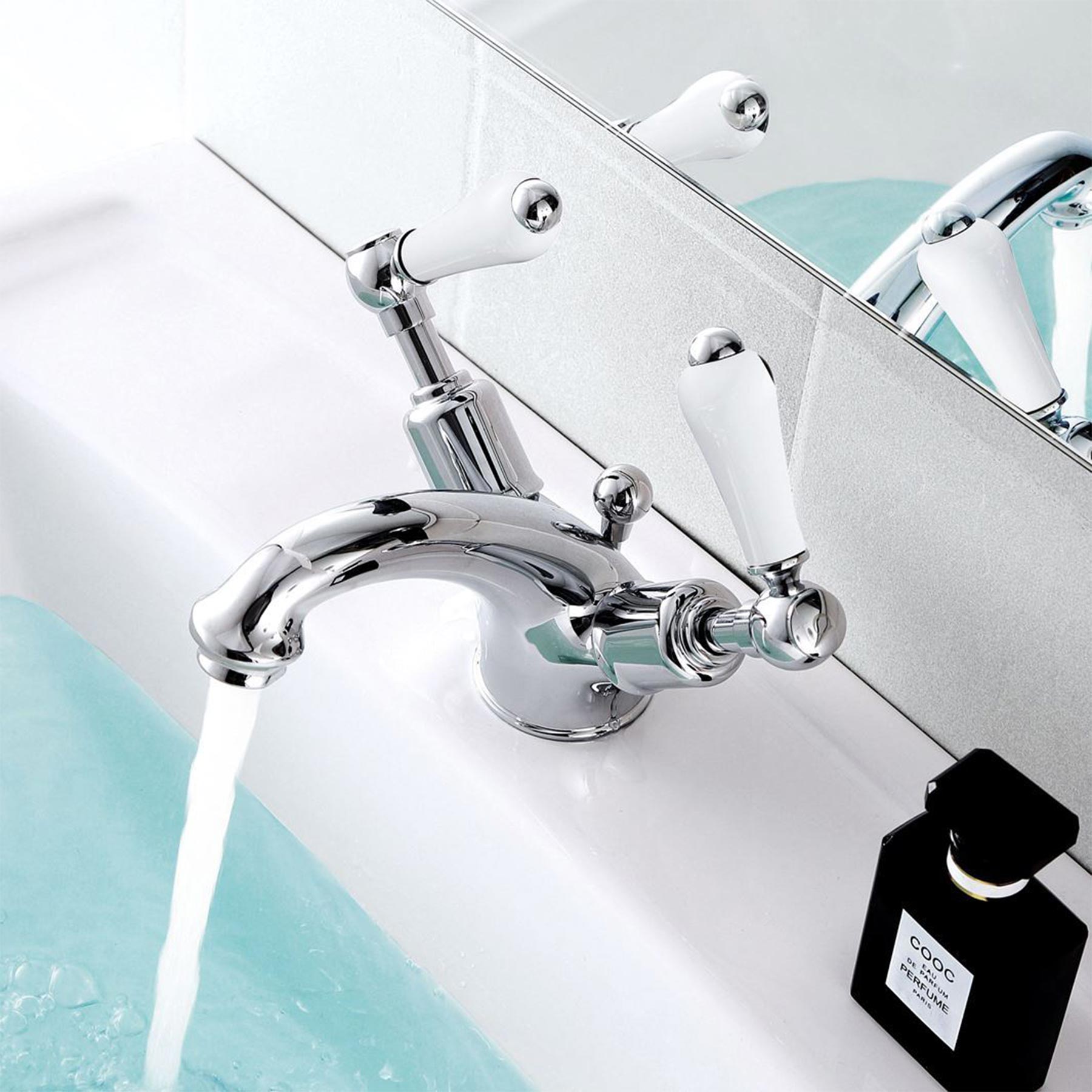 Lever Basin Mixer With Pop-up Waste - Chrome