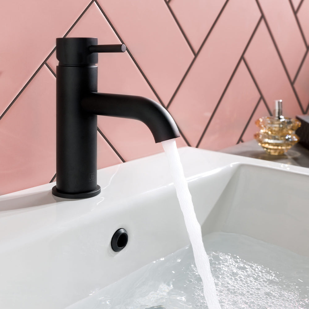 Black Single Lever Basin Mixer Tap Secondary image