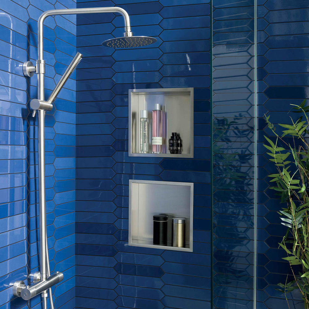 Exposed thermostatic rigid riser shower kit